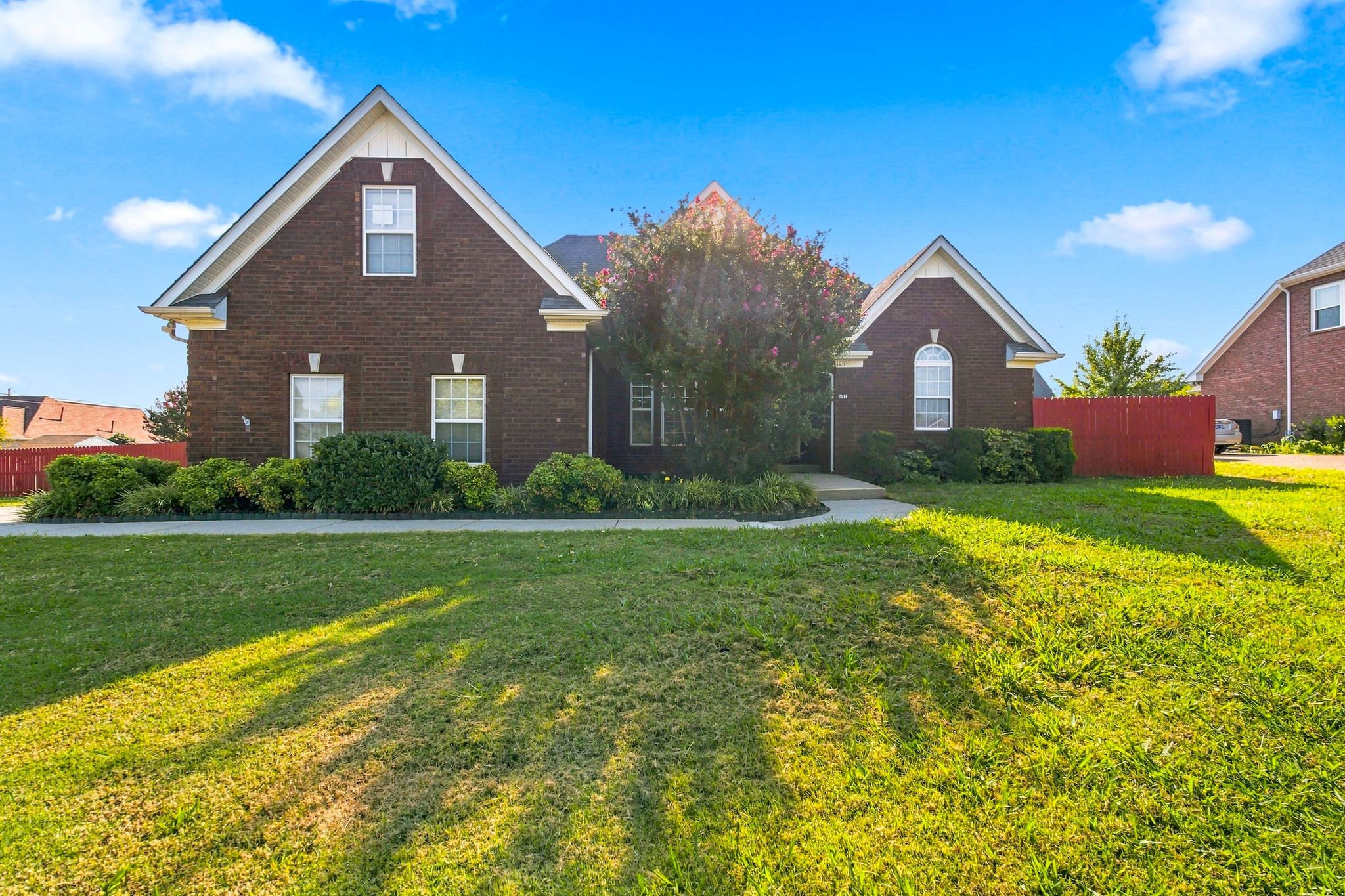 801 Riata Ct