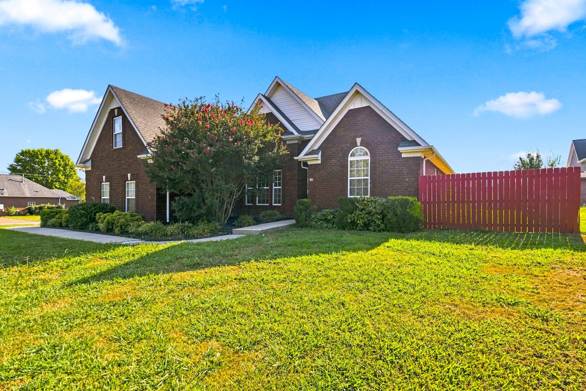 801 Riata Ct