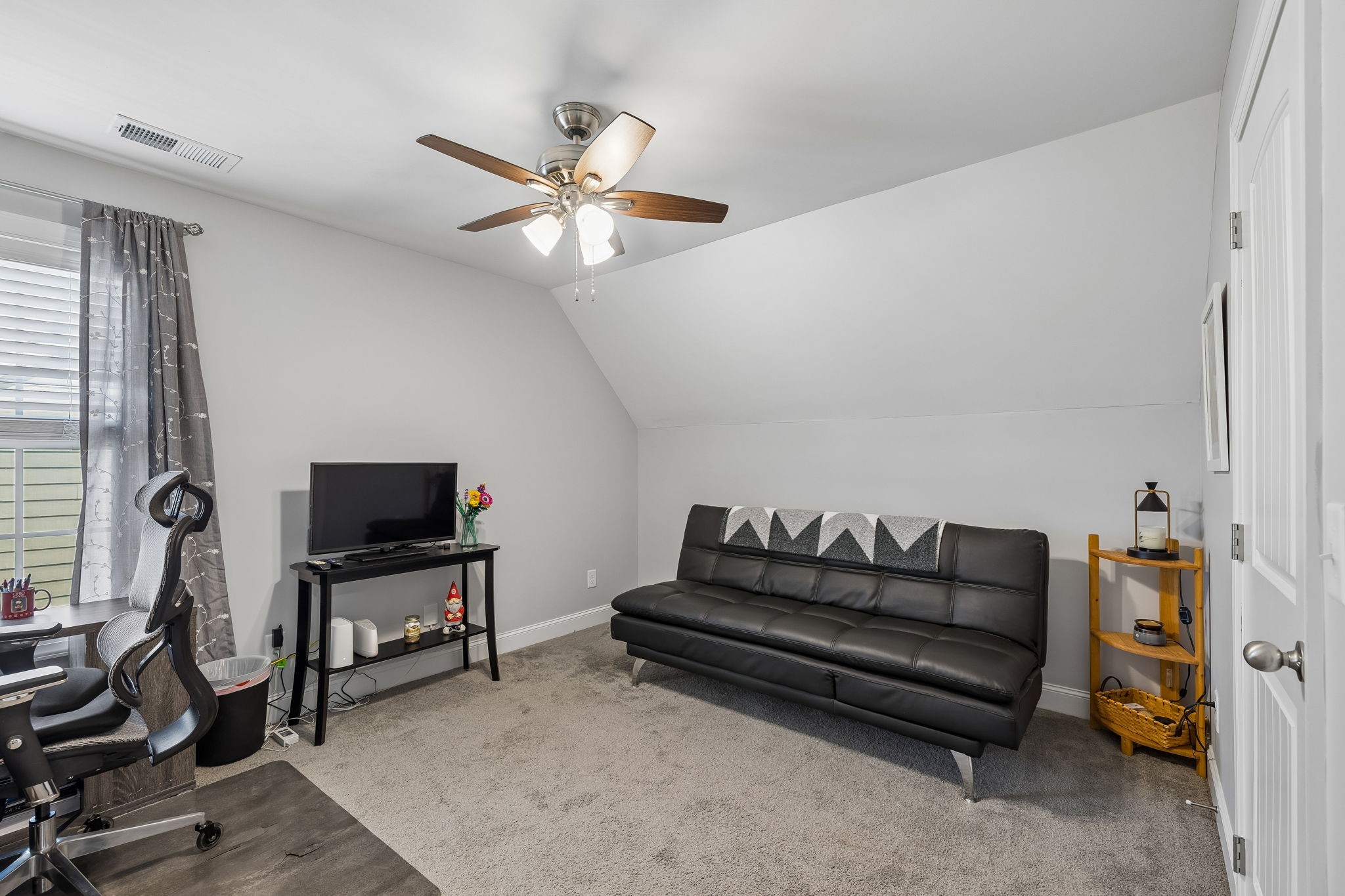 418 Tessa Ct