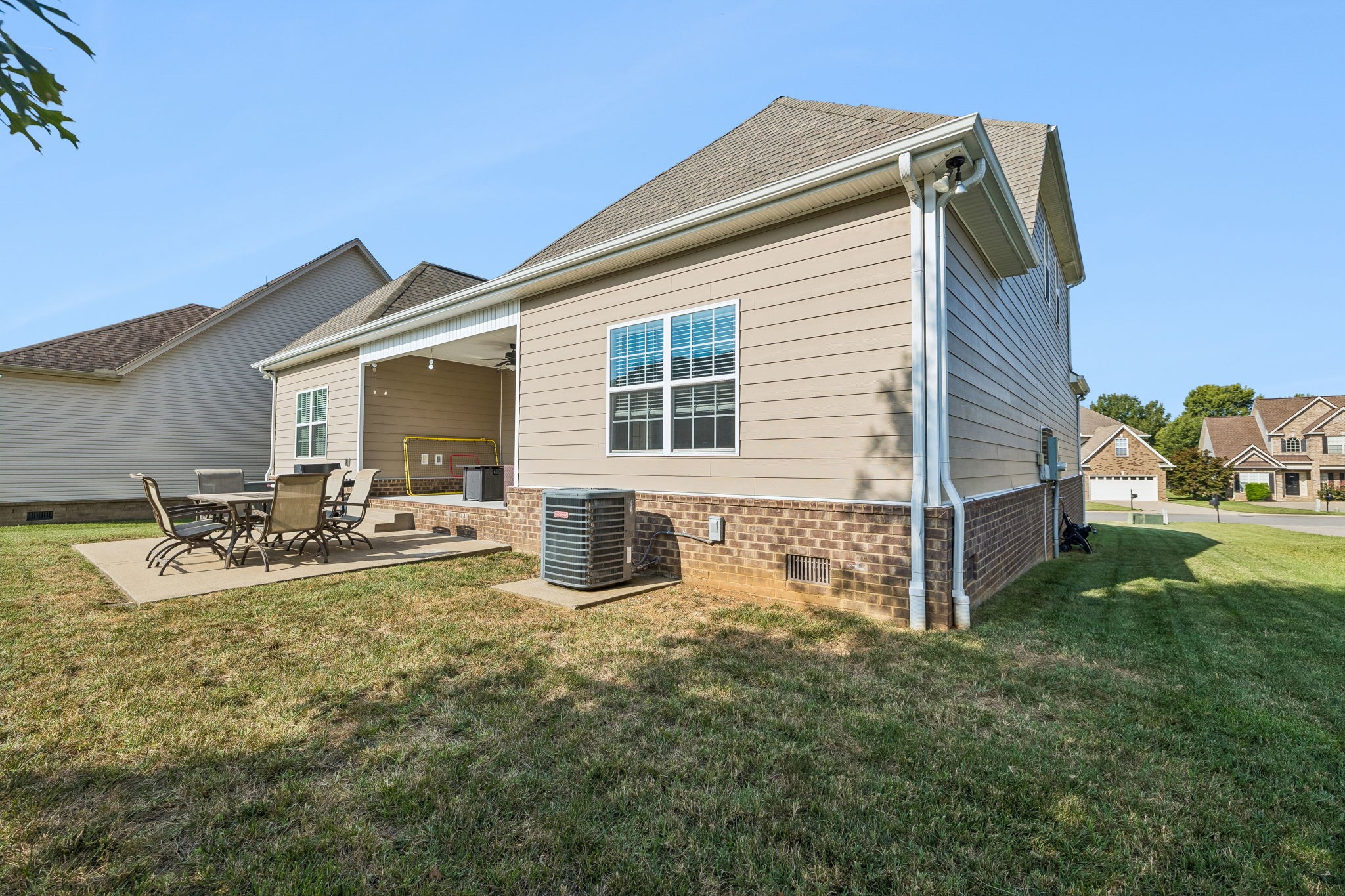 418 Tessa Ct