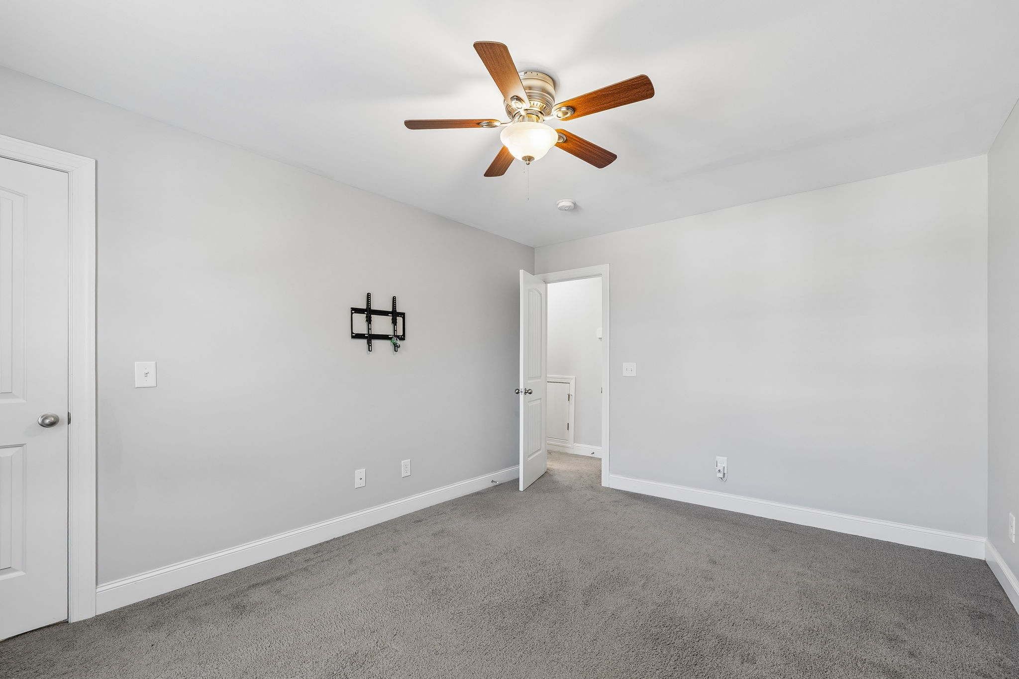 418 Tessa Ct