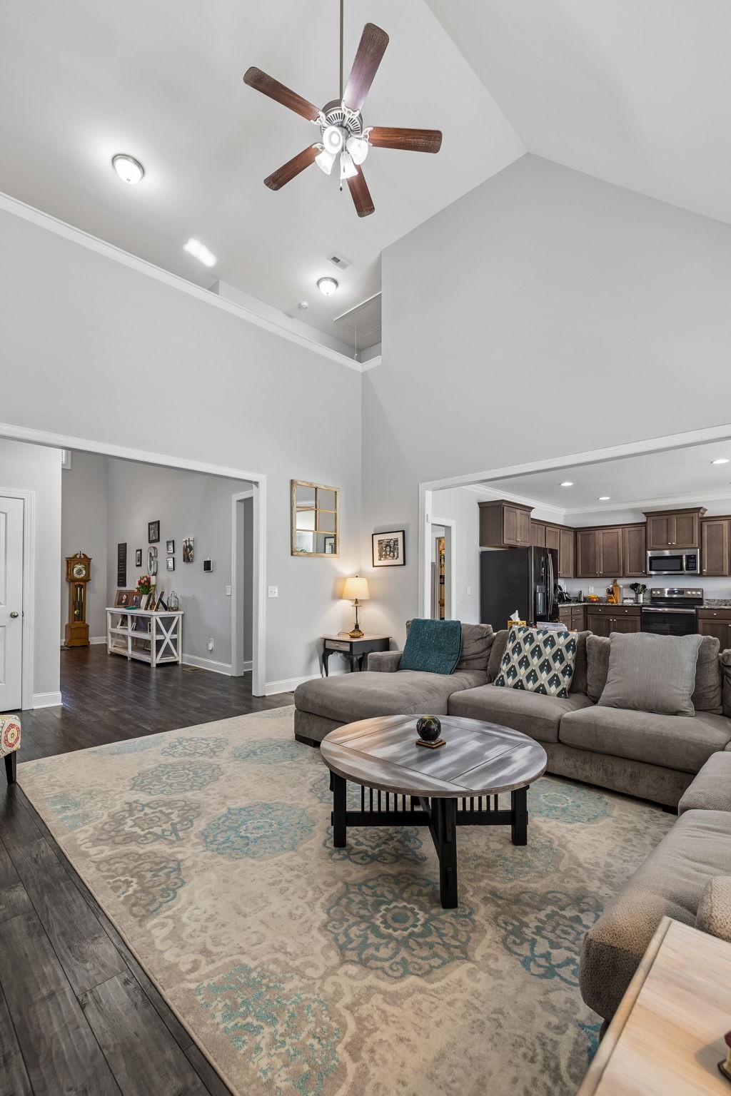 418 Tessa Ct