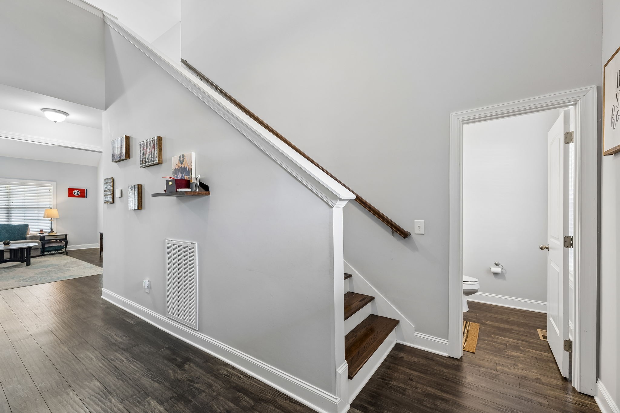 418 Tessa Ct