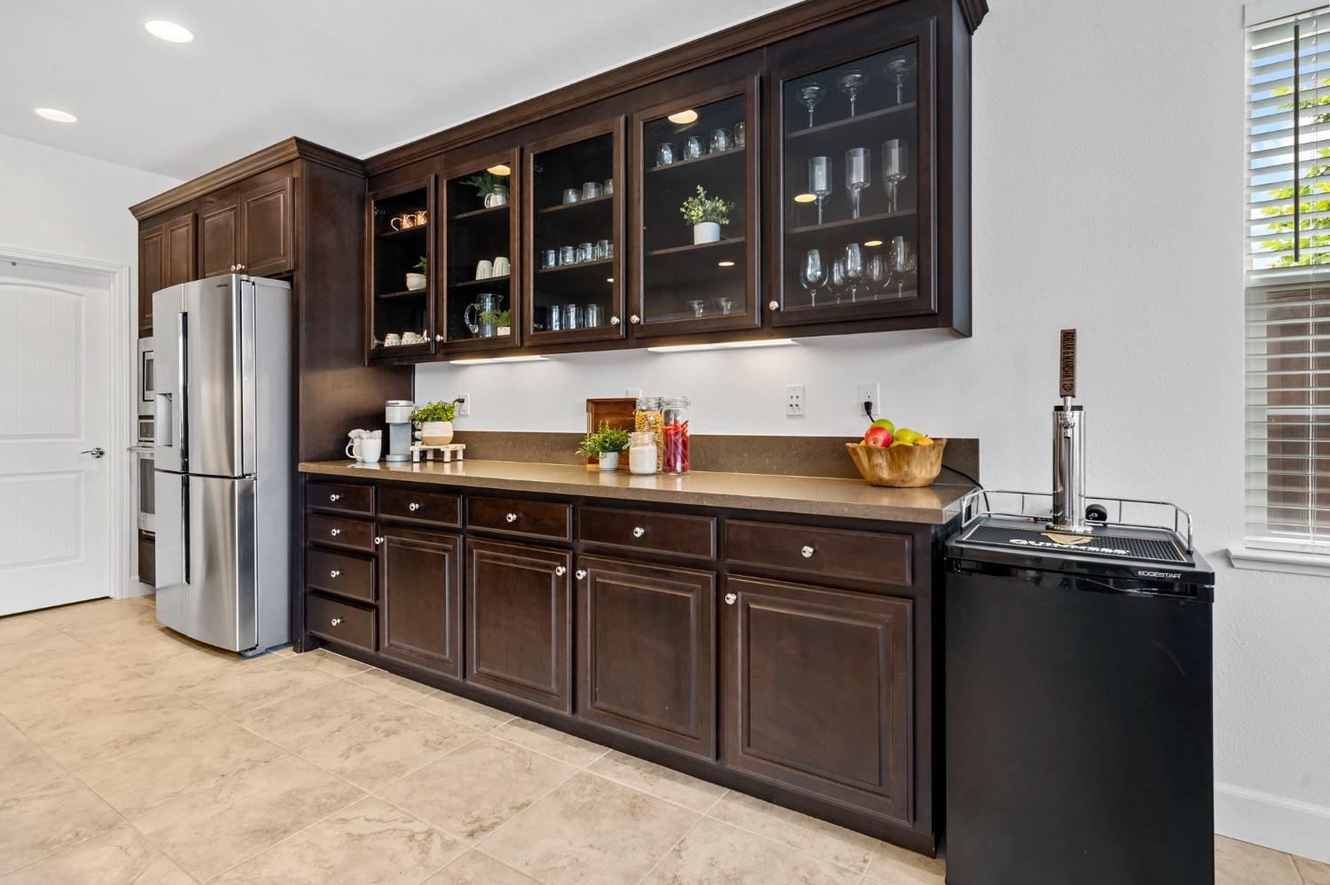 659 N San Marcos Drive