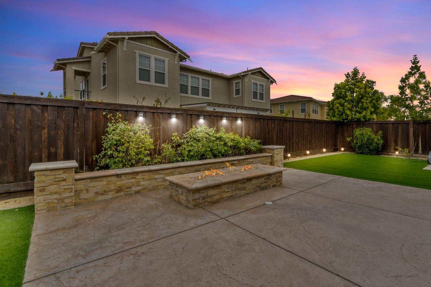 659 N San Marcos Drive