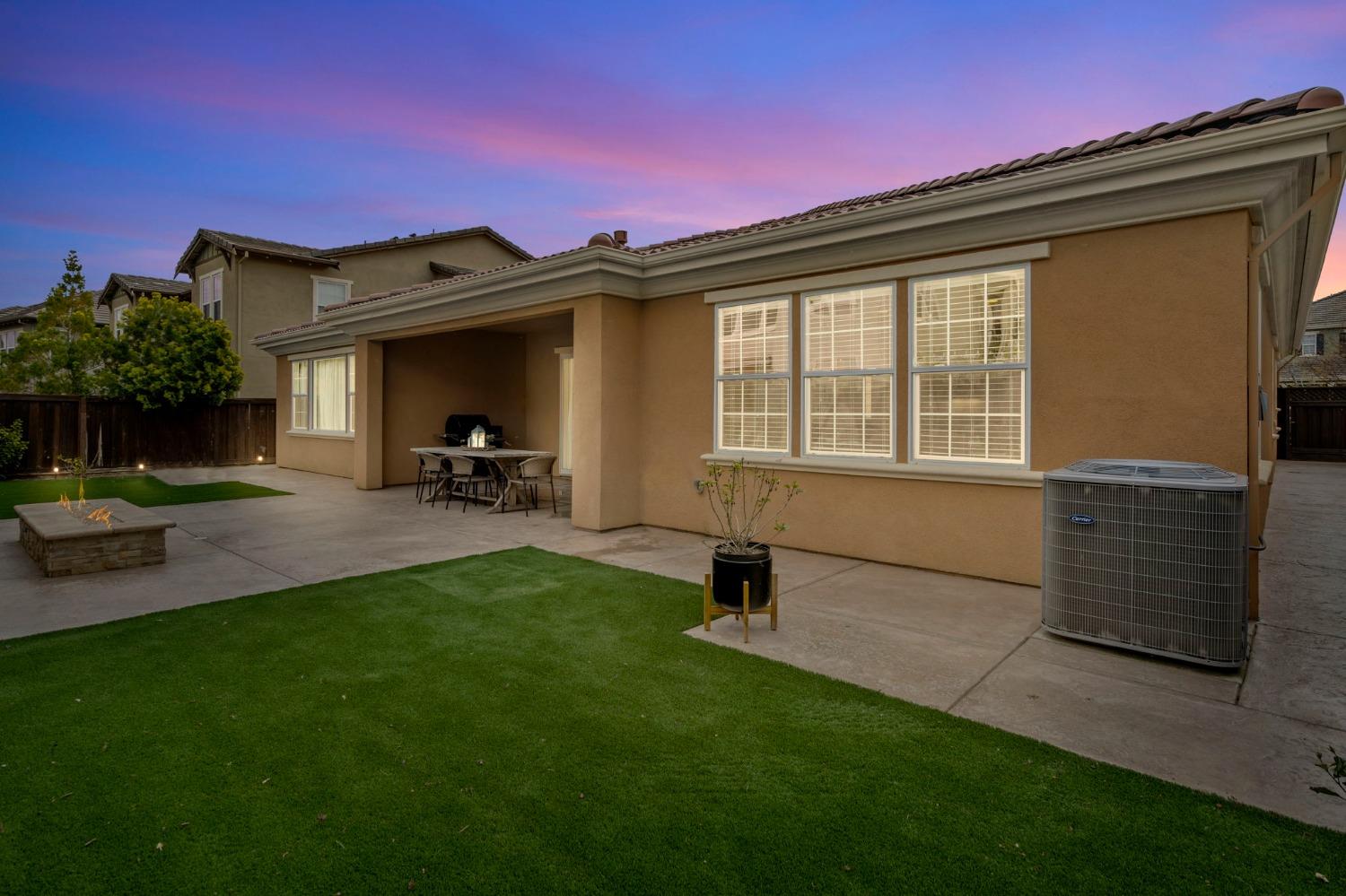 659 N San Marcos Drive