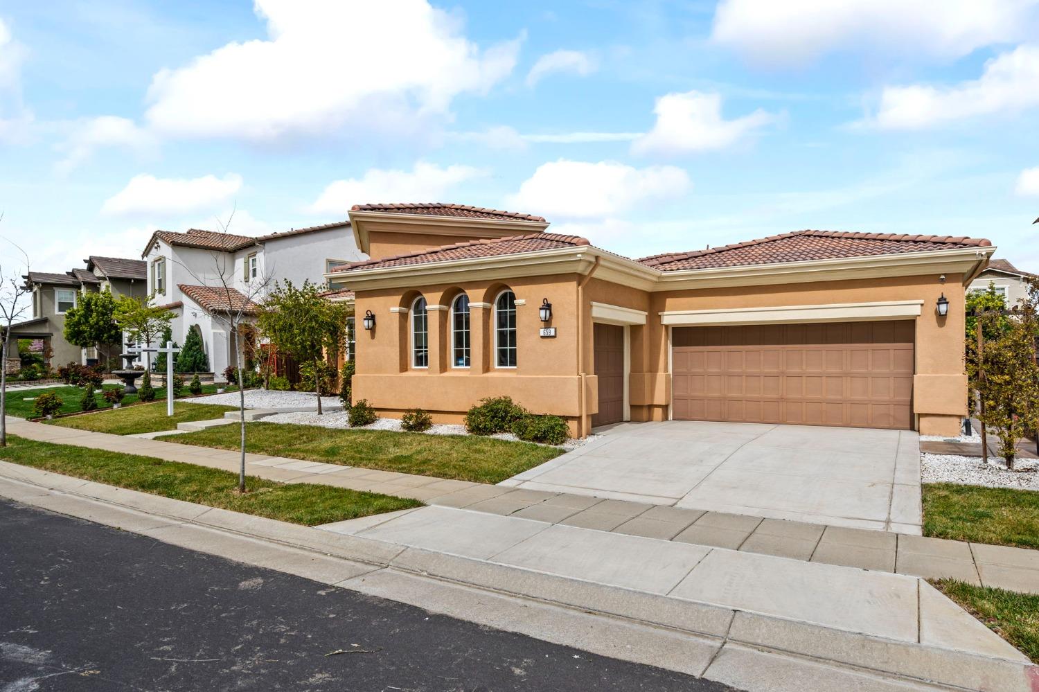 659 N San Marcos Drive