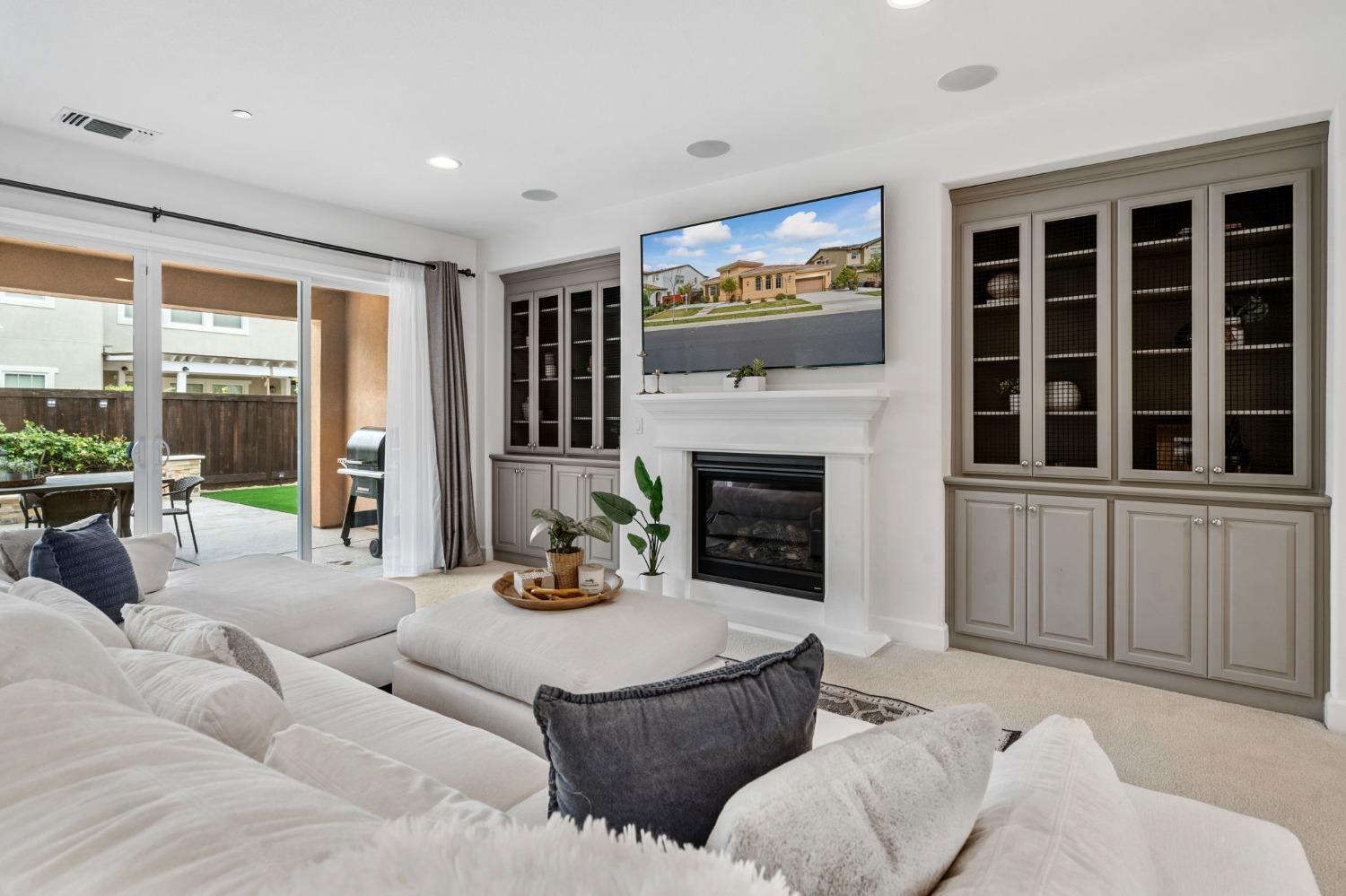 659 N San Marcos Drive