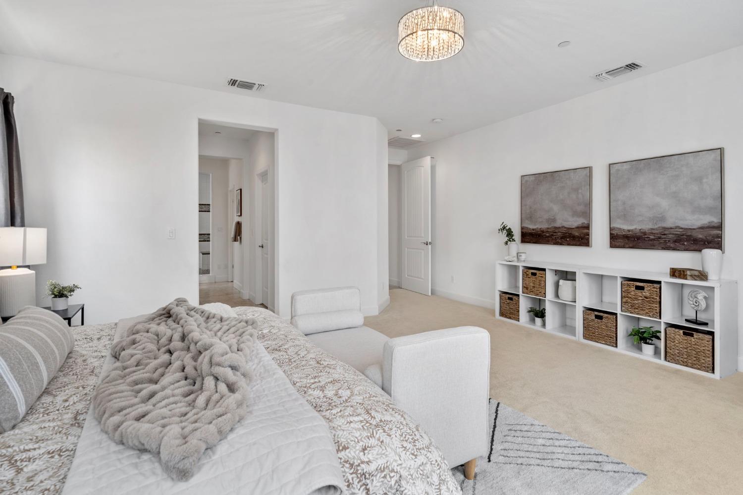 659 N San Marcos Drive