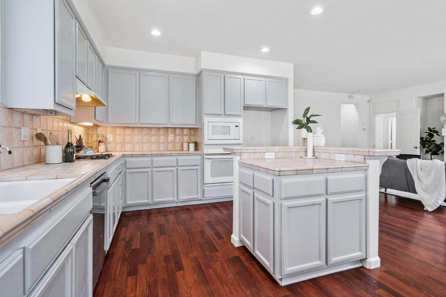 1883 Lloyd C Gary Drive