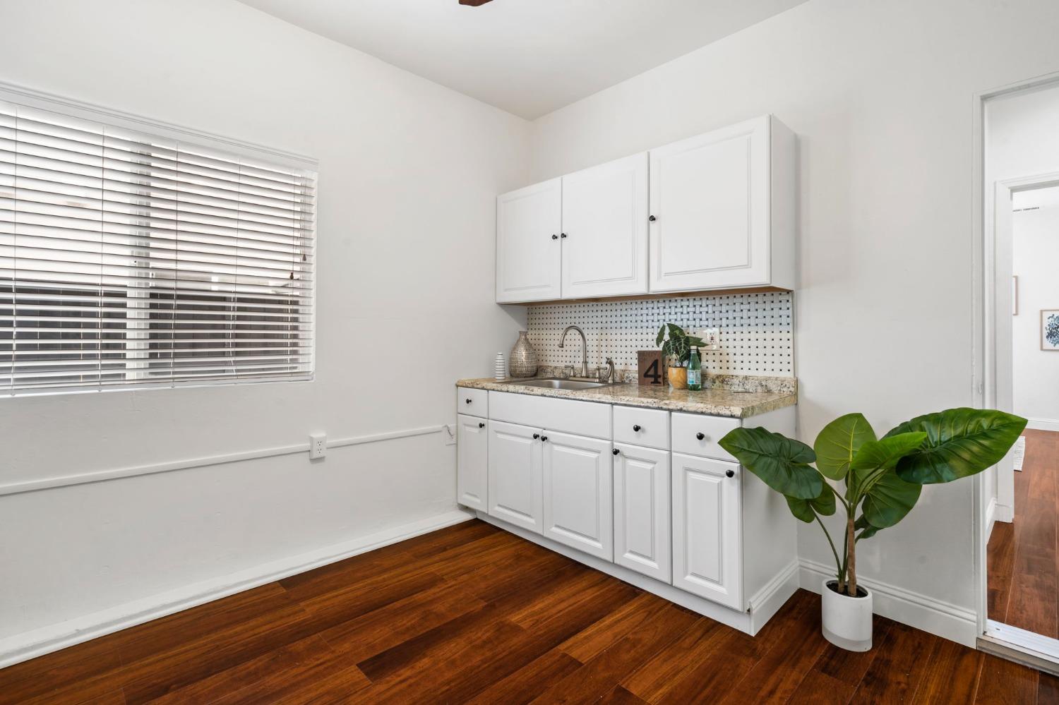 1883 Lloyd C Gary Drive