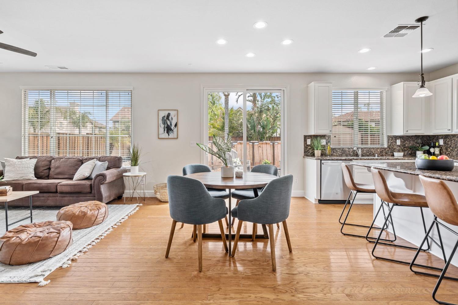 226 S Vista Hermosa Street