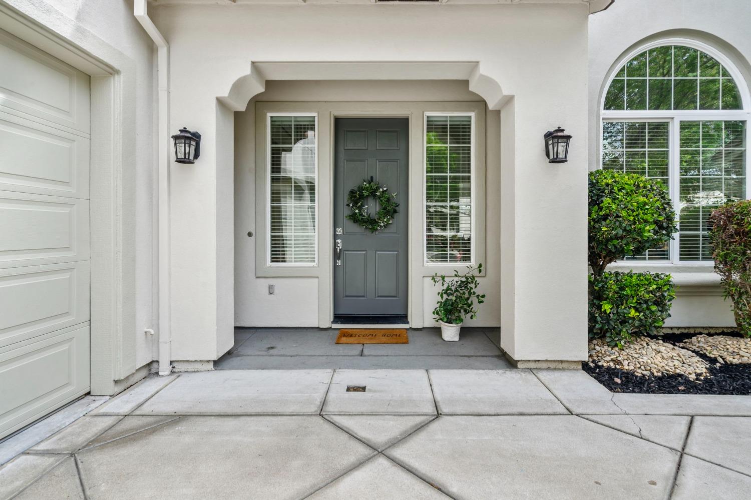 226 S Vista Hermosa Street