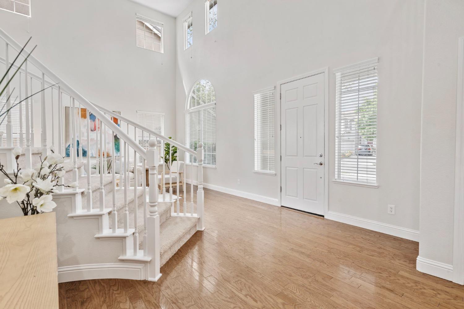 226 S Vista Hermosa Street