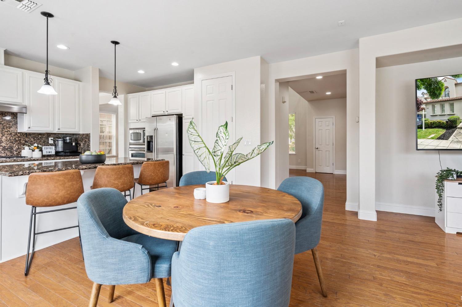 226 S Vista Hermosa Street