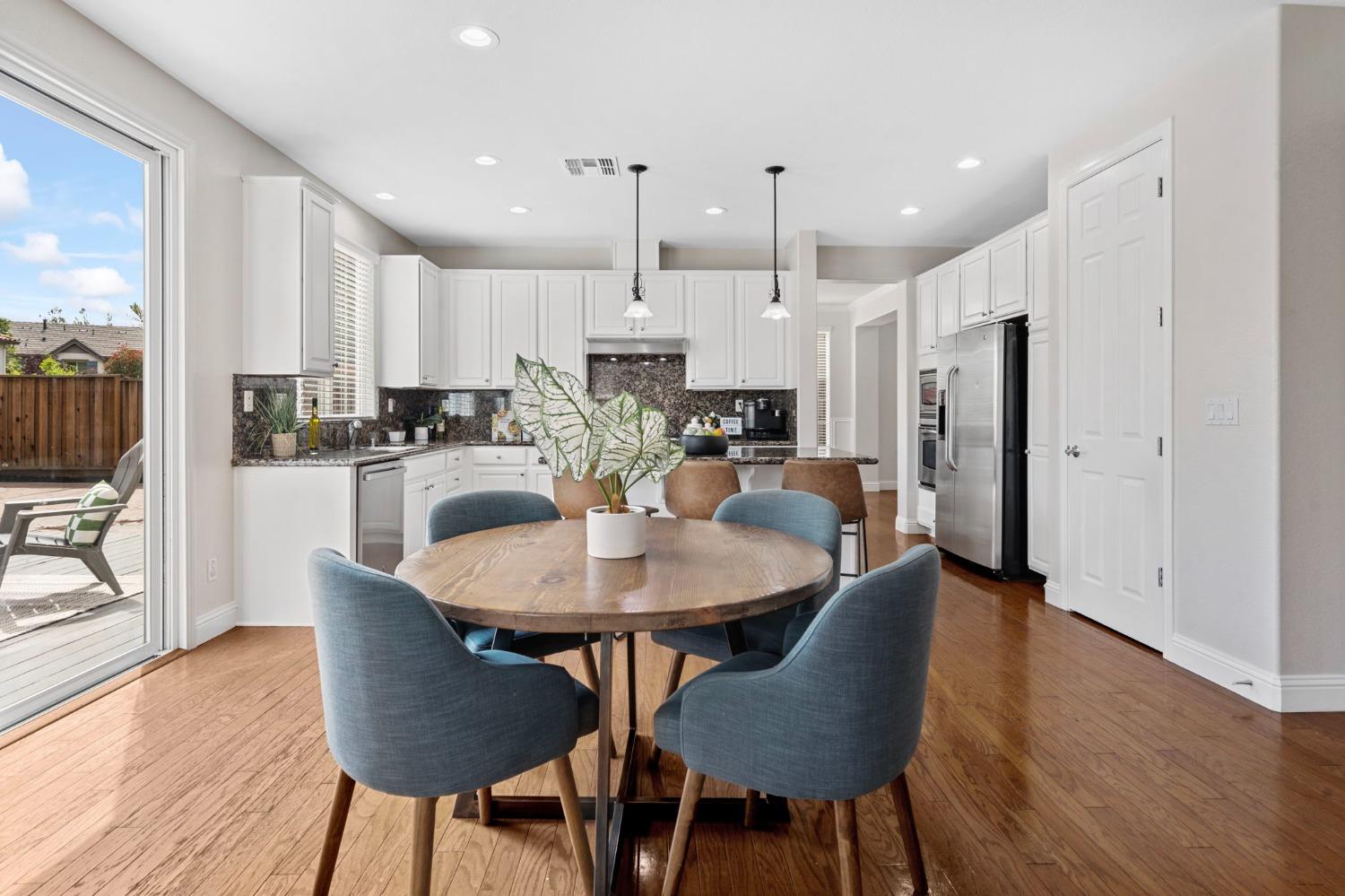 226 S Vista Hermosa Street