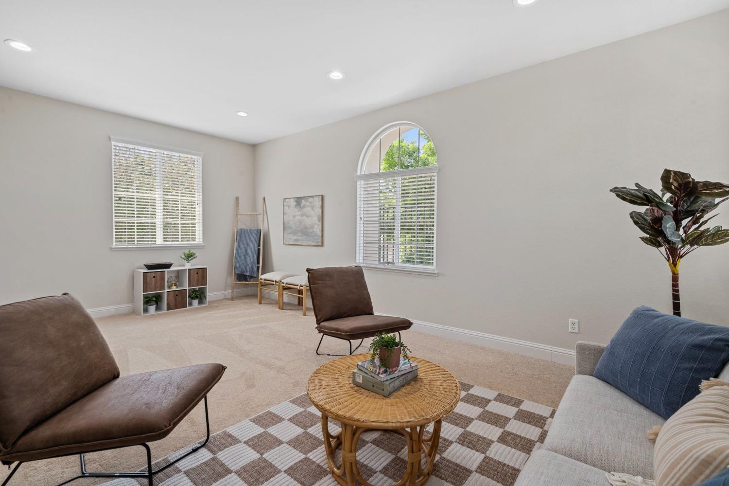 226 S Vista Hermosa Street