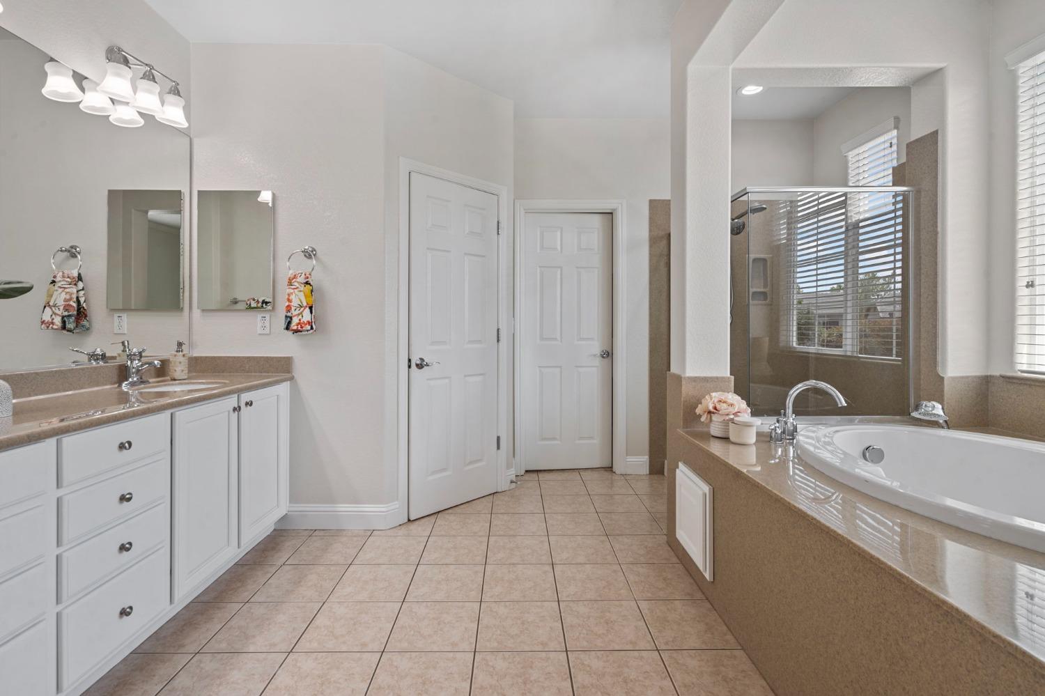 226 S Vista Hermosa Street