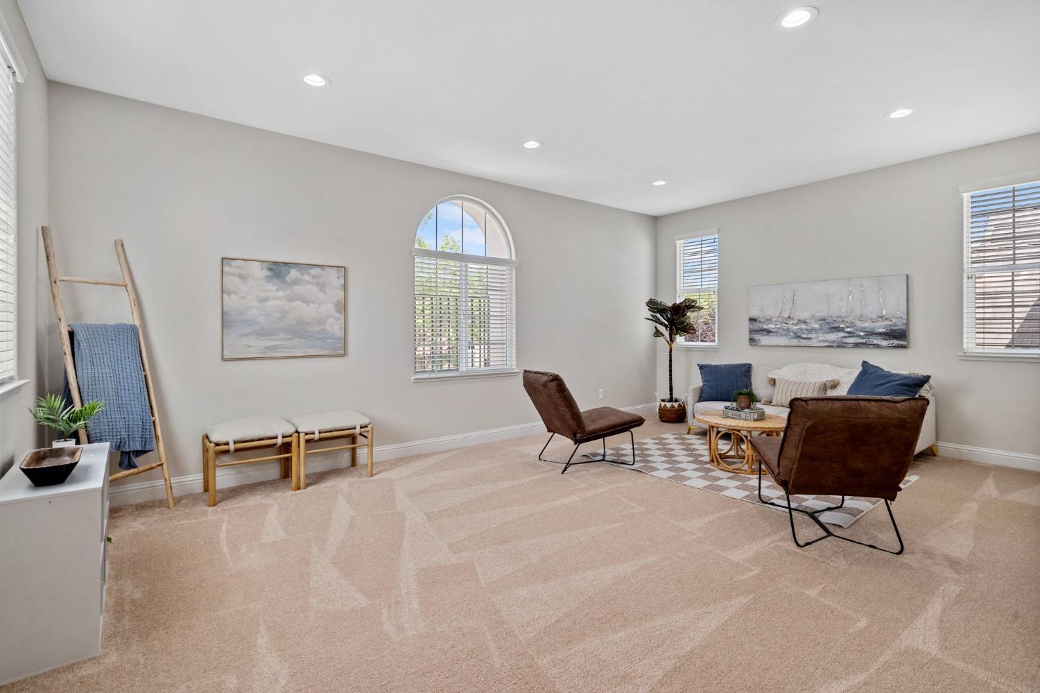 226 S Vista Hermosa Street