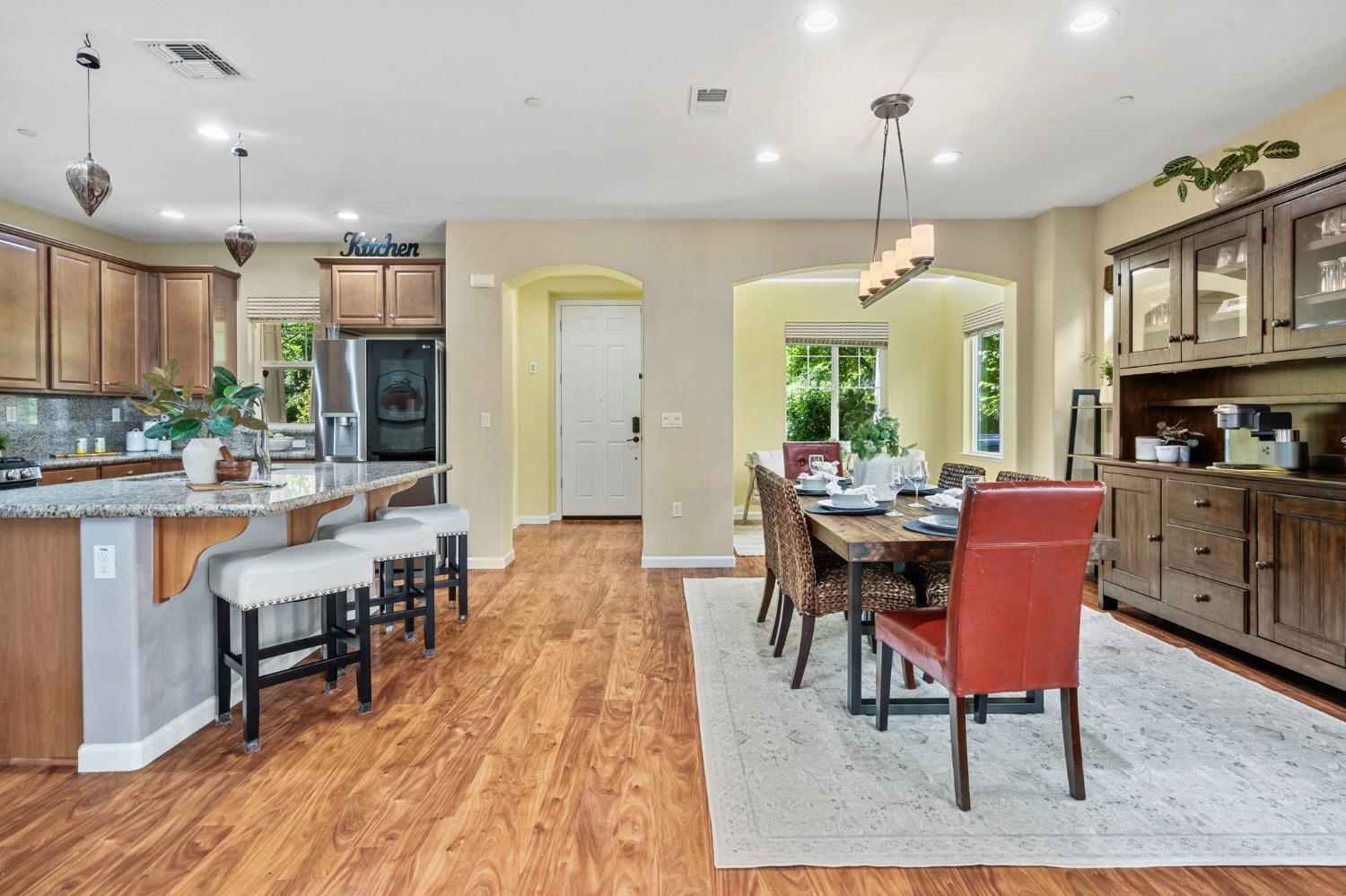 371 W Aventino Avenue