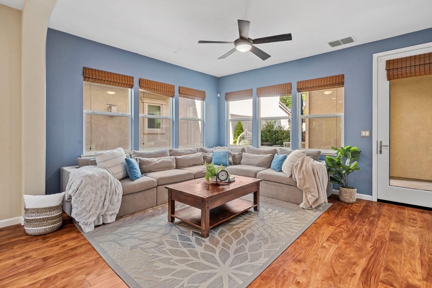 371 W Aventino Avenue