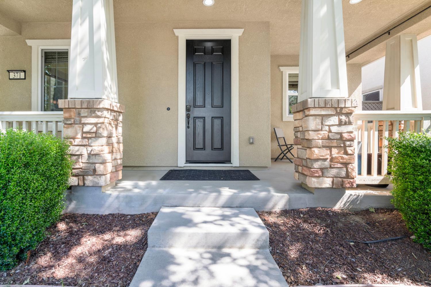 371 W Aventino Avenue