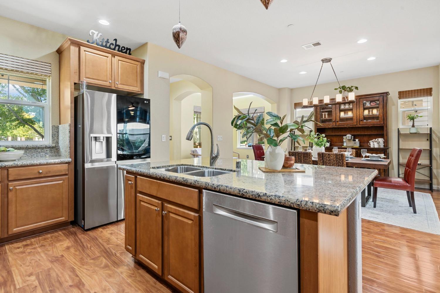 371 W Aventino Avenue