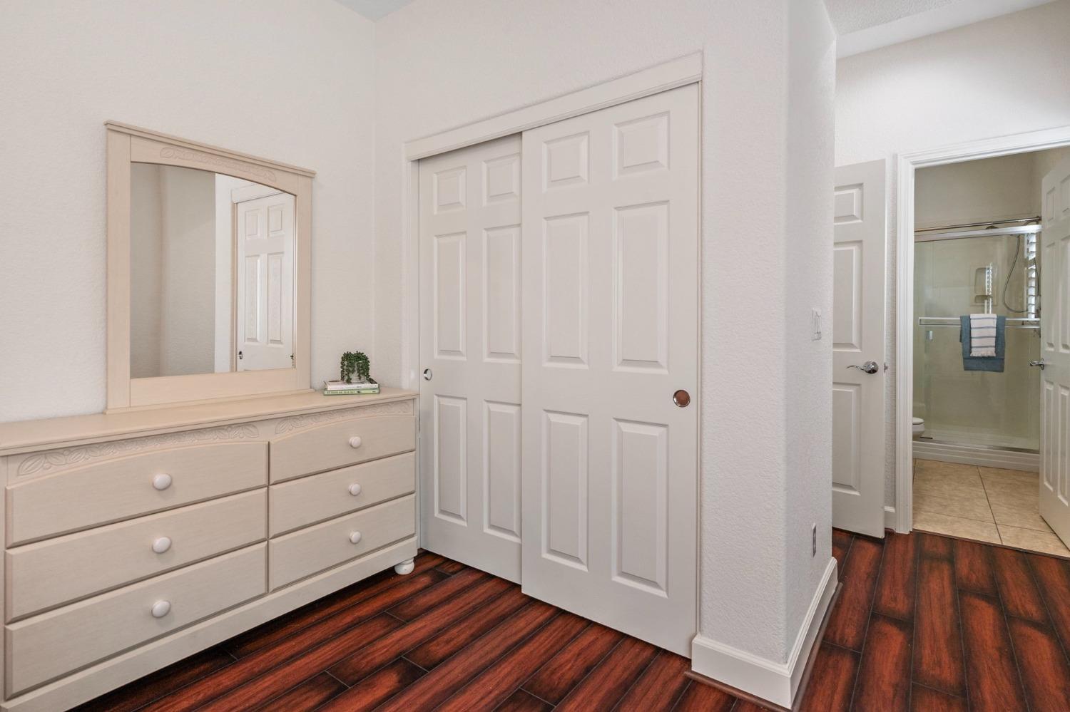 731 W Bonaventure Avenue