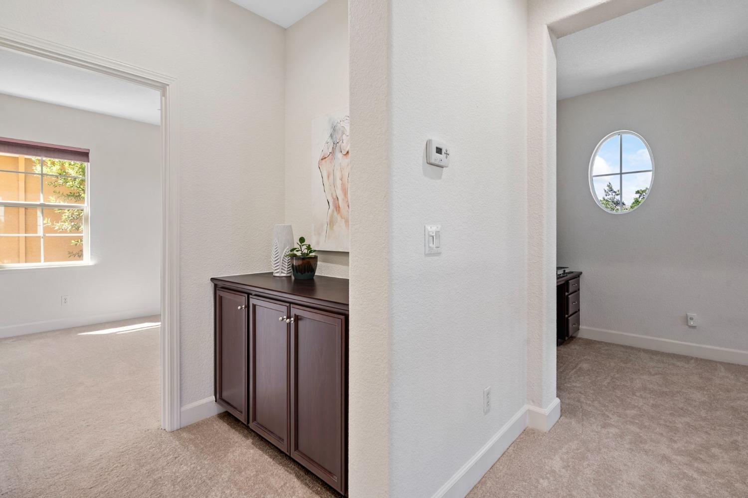 731 W Bonaventure Avenue