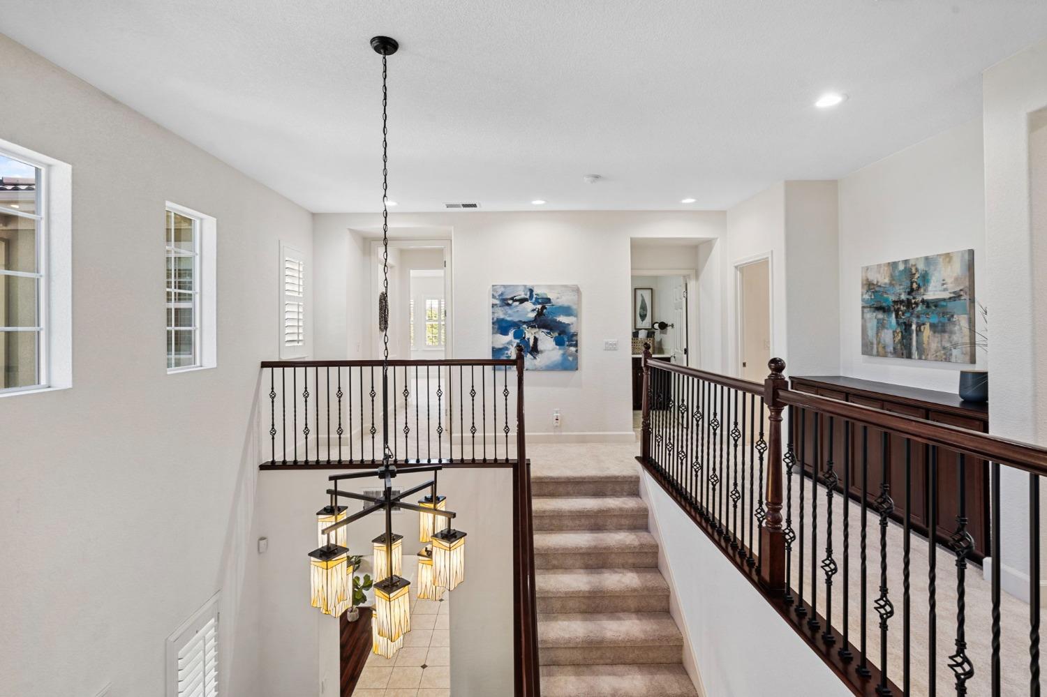 731 W Bonaventure Avenue