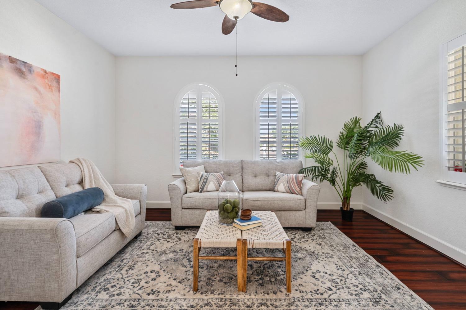 731 W Bonaventure Avenue