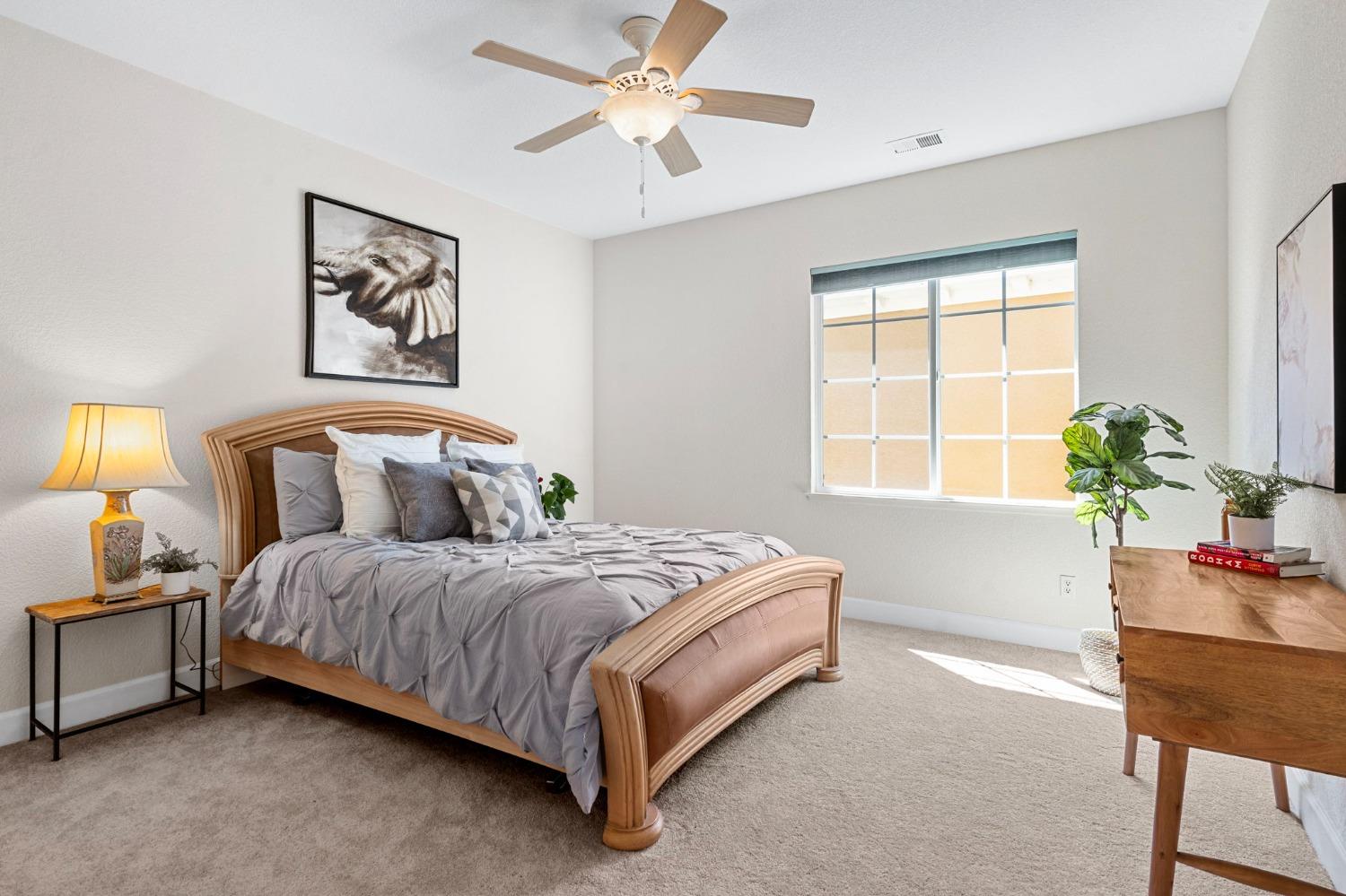 731 W Bonaventure Avenue