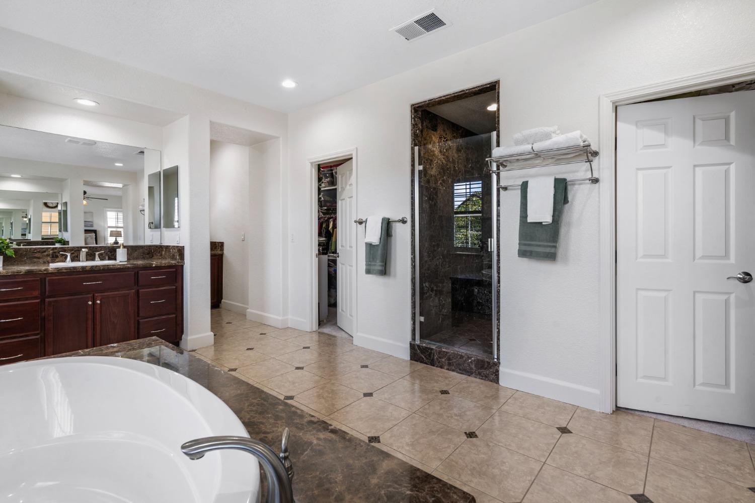 731 W Bonaventure Avenue