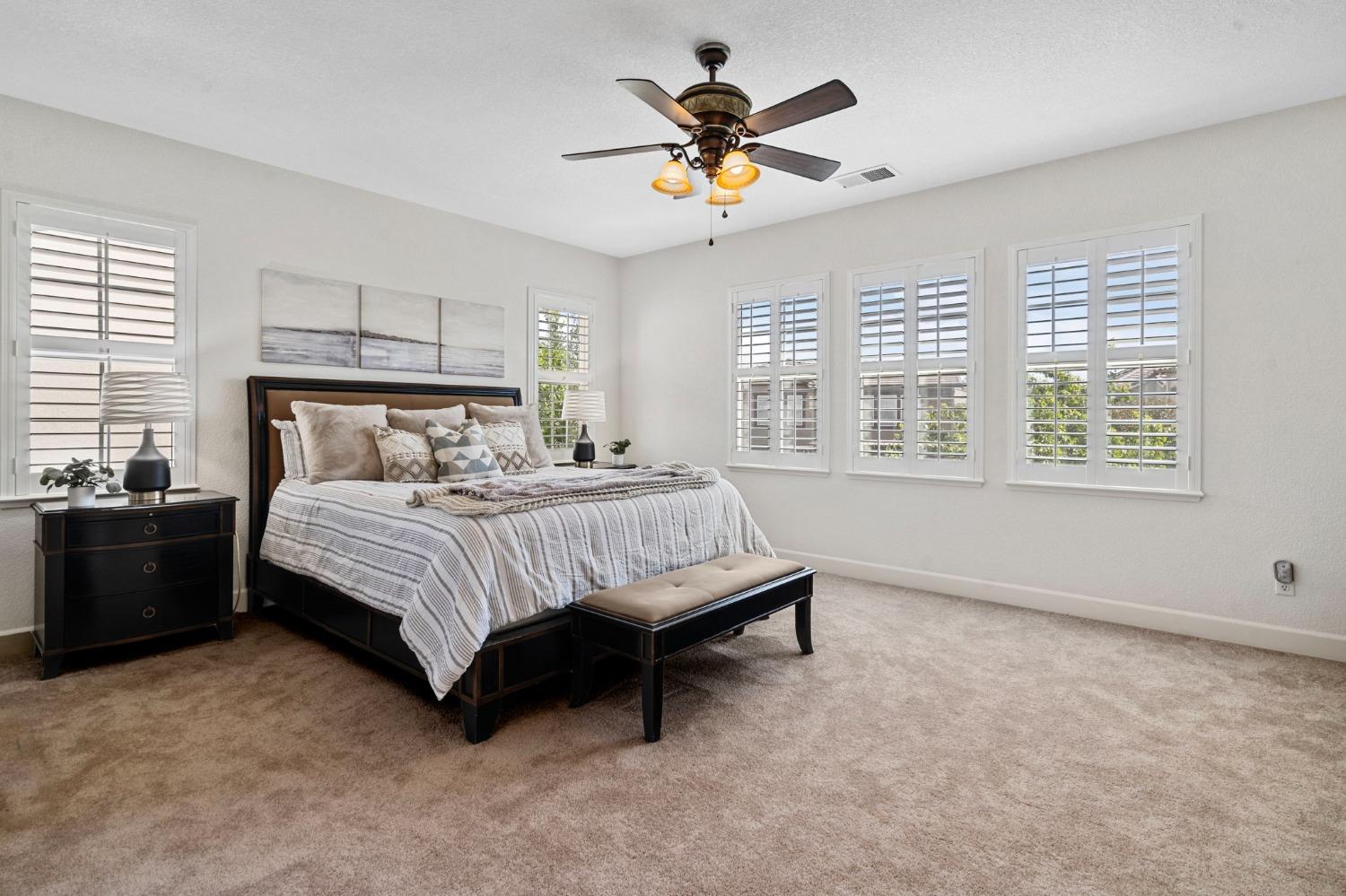 731 W Bonaventure Avenue