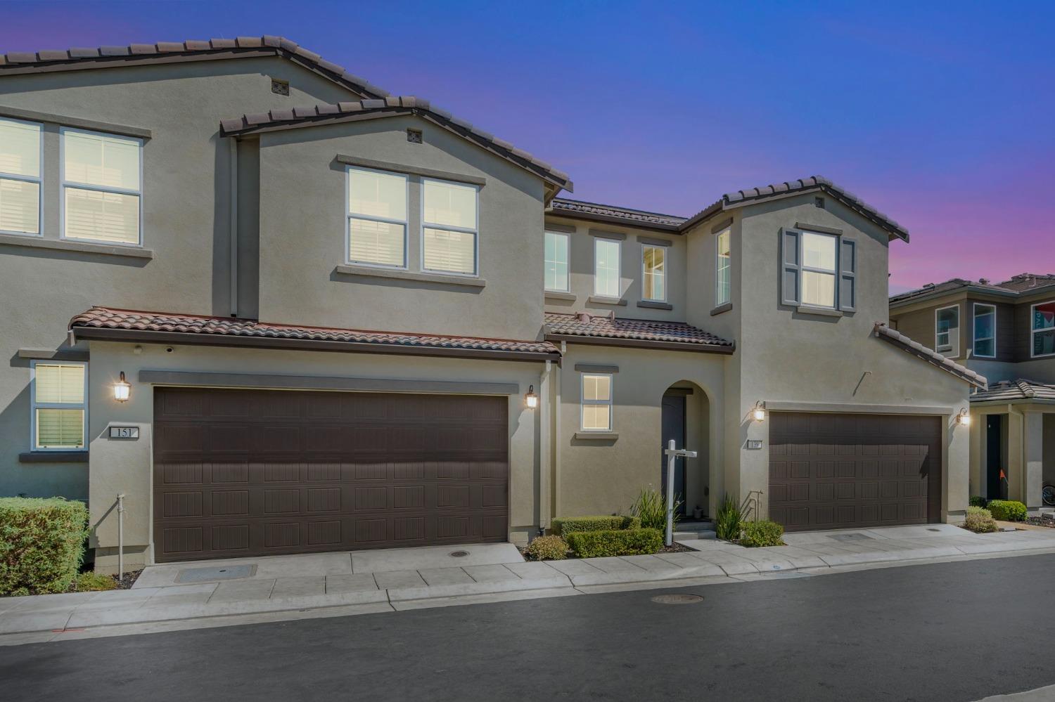 139 W Lucille Avenue