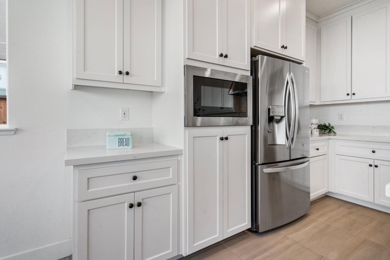 139 W Lucille Avenue