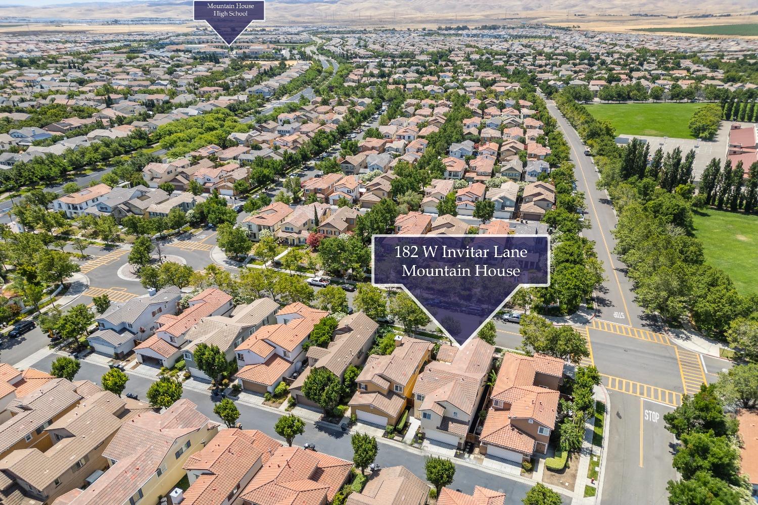 182 W Invitar Lane
