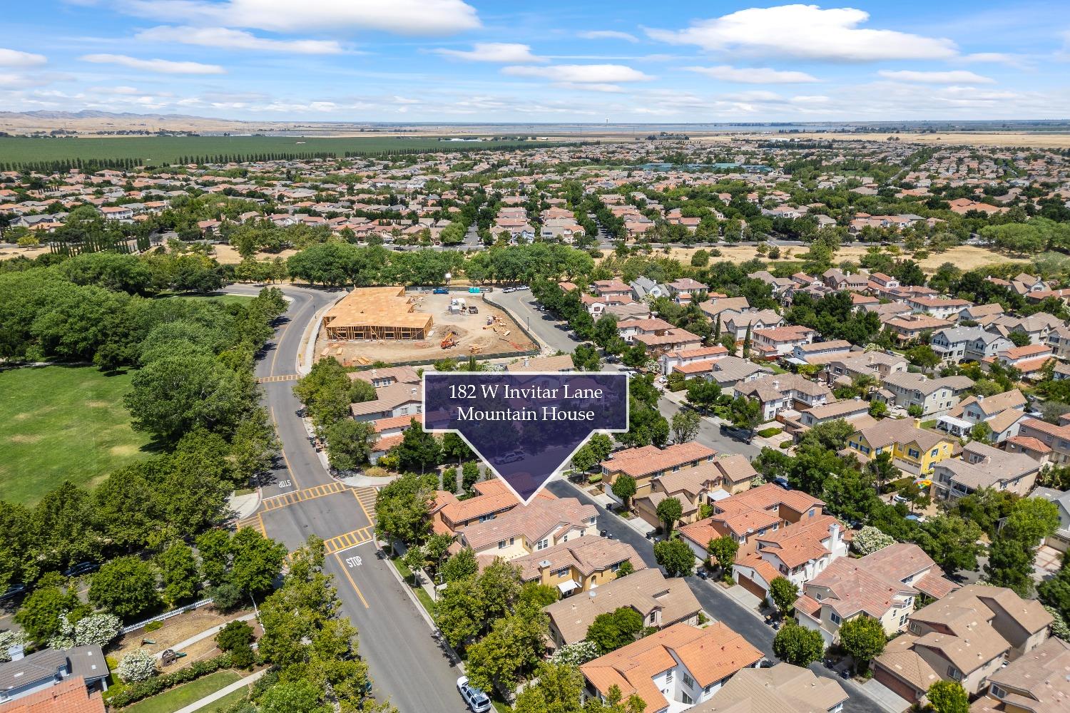 182 W Invitar Lane