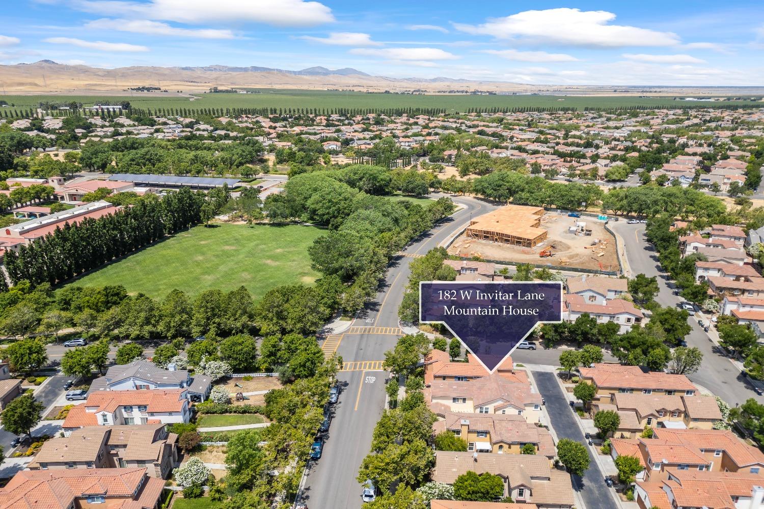 182 W Invitar Lane