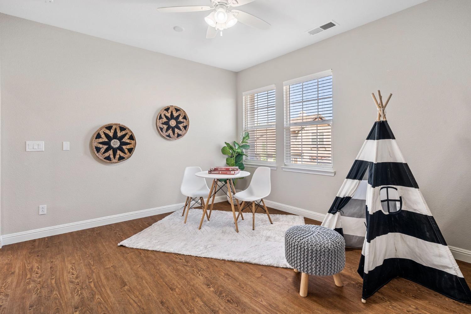 49 N Bill Johnson Court