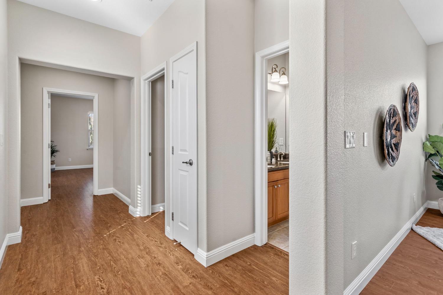 49 N Bill Johnson Court