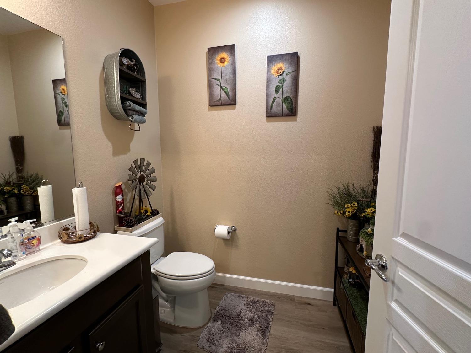 177 S Veracruz Place