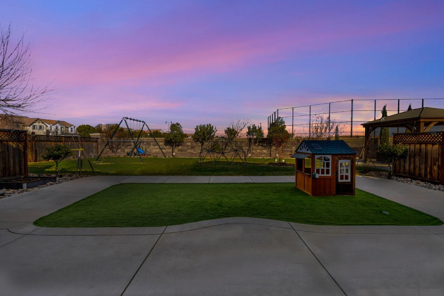 1280 S Central Parkway