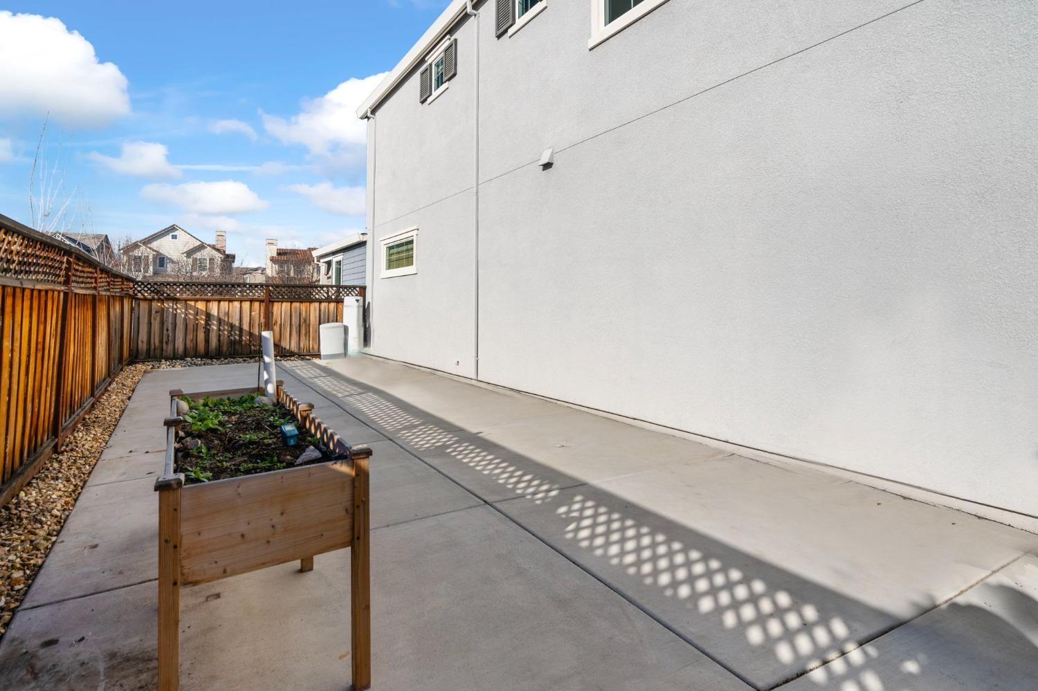 1280 S Central Parkway