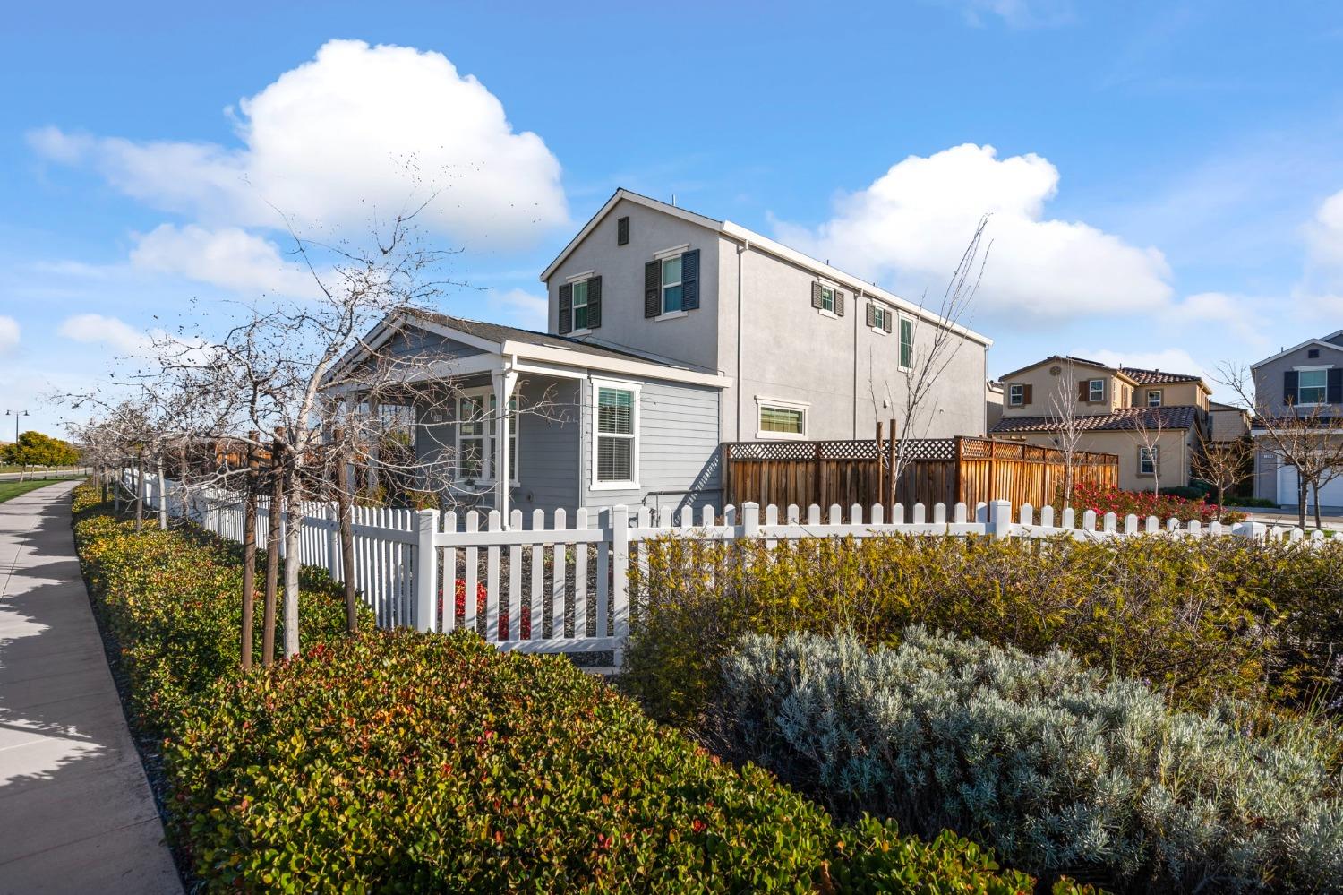 1280 S Central Parkway