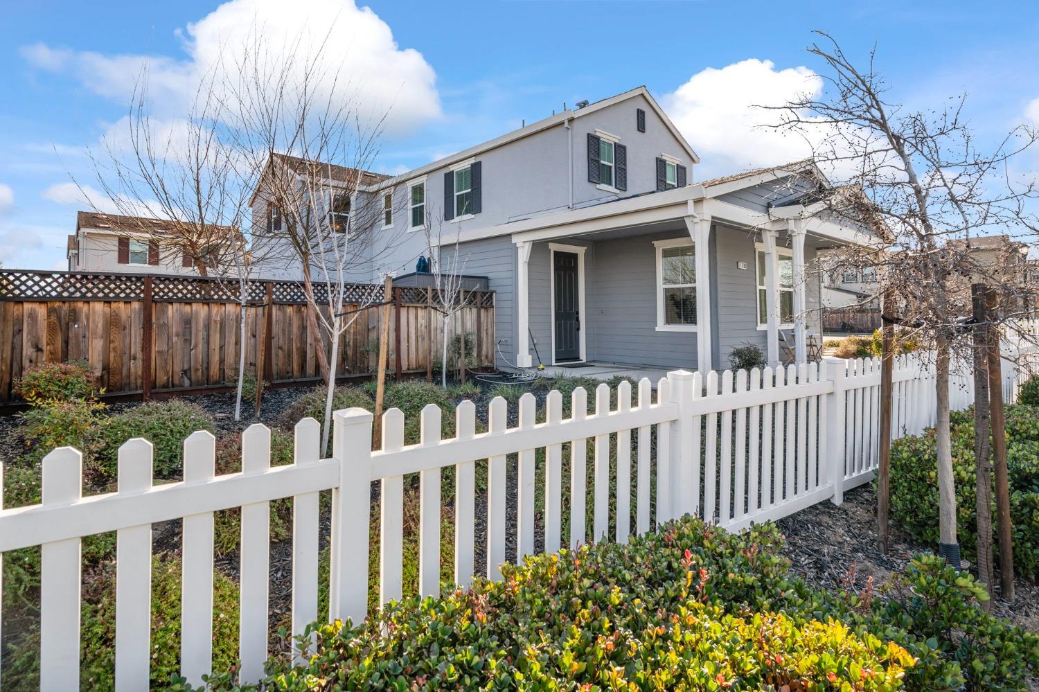 1280 S Central Parkway