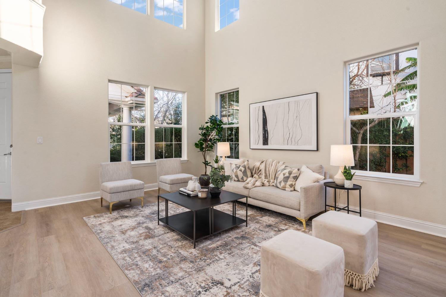 291 N Alta Dena Street