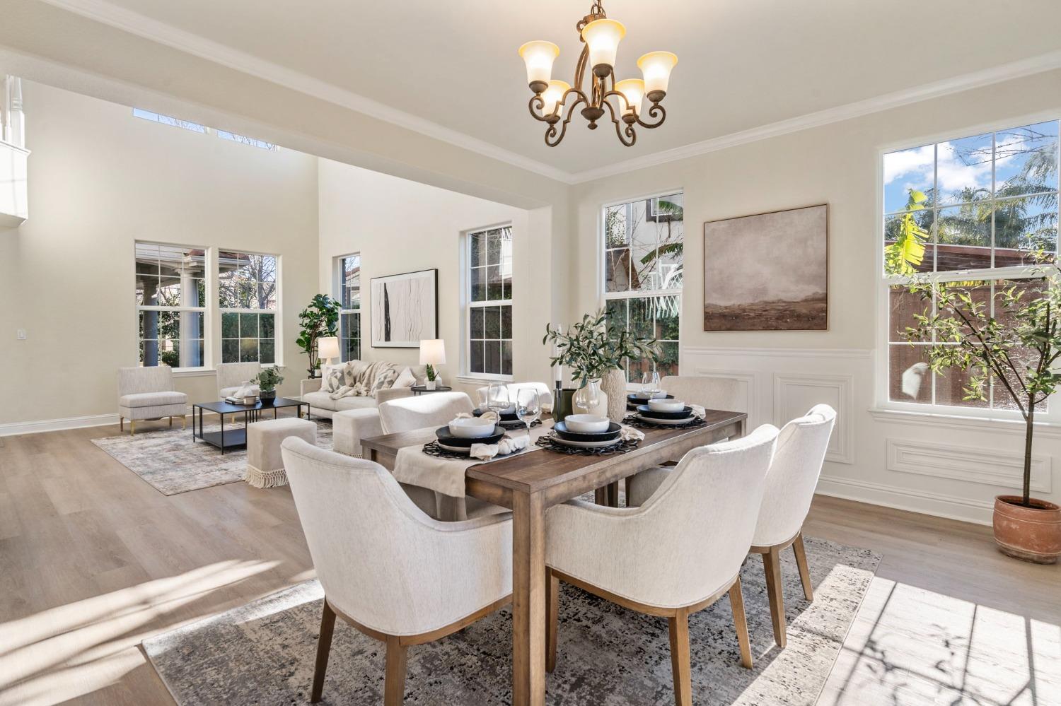 291 N Alta Dena Street