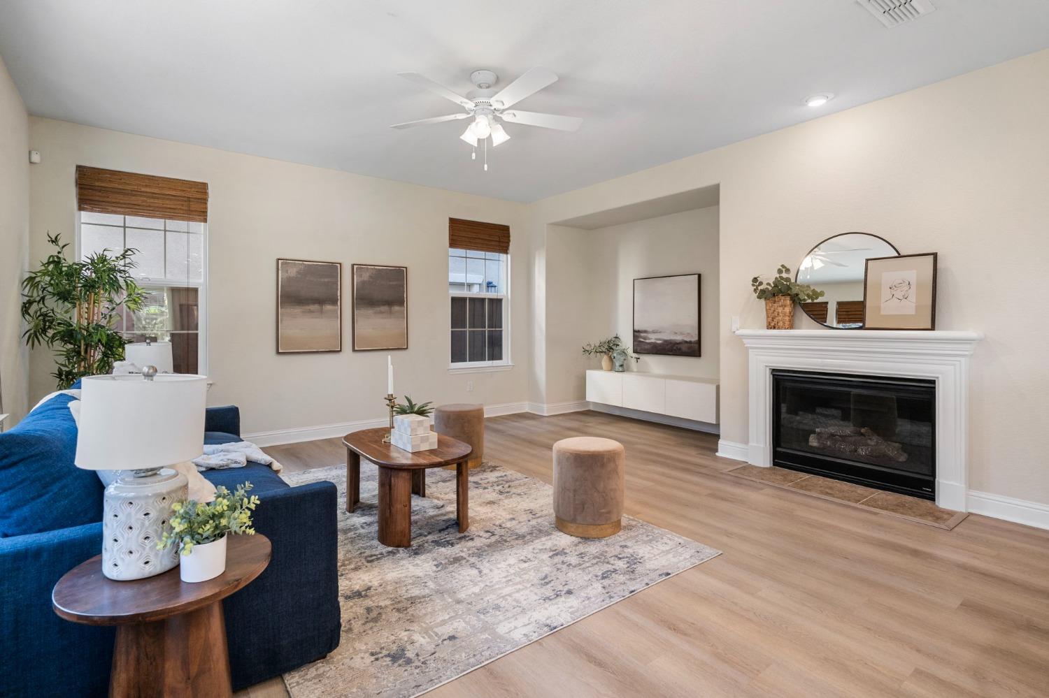 291 N Alta Dena Street