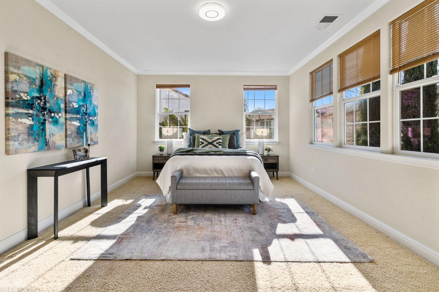 291 N Alta Dena Street